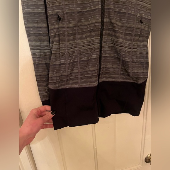 Lululemon Define Jacket - Picture 6 of 11